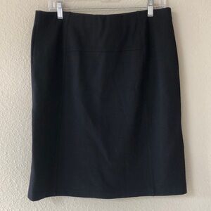NIC+ZOE Black Knee-Length Pencil Skirt Size L